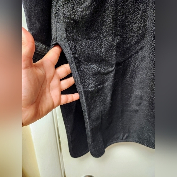 LULULEMON LAB Jacquard Relaxed-Fit Shirt In Leopardo Jacquard MED Black Size 12 - Picture 7 of 16